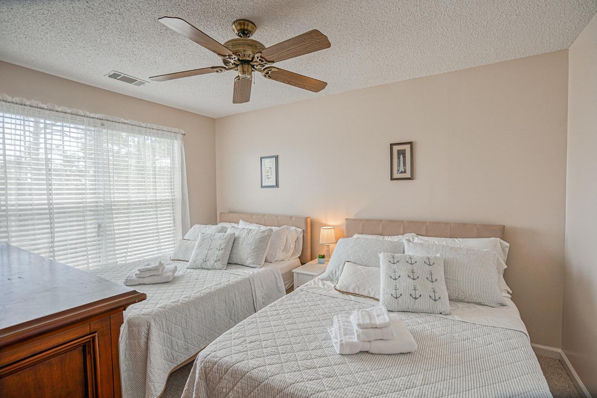 Three Bedrooms - Golf Cart And Amenity Cards Available Fripp Island Bagian luar foto